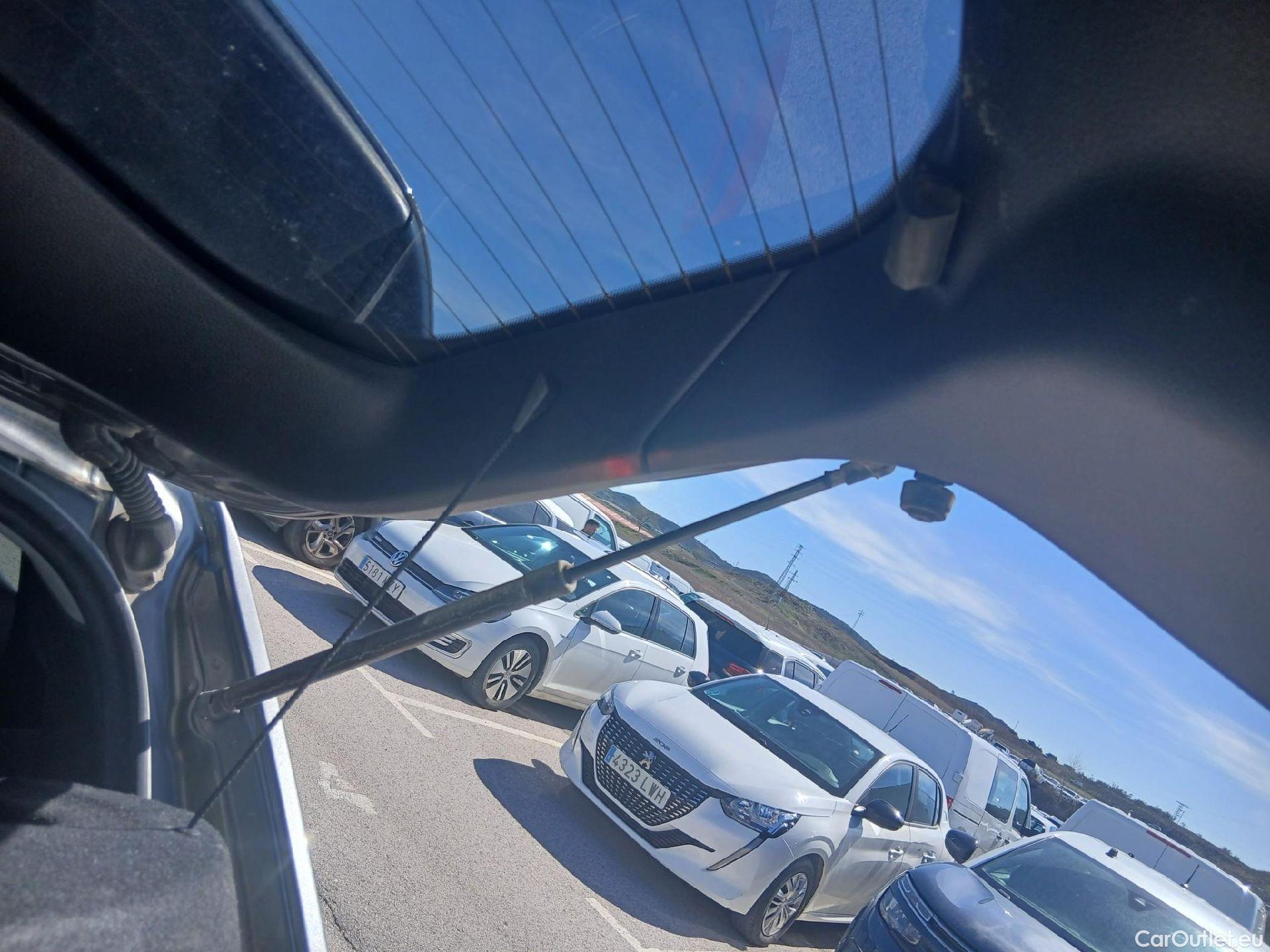  Nissan  Qashqai NISSAN  / 2017 / 5P / todoterreno DIG-T 103 kW (140 CV) E6D ACENTA #8