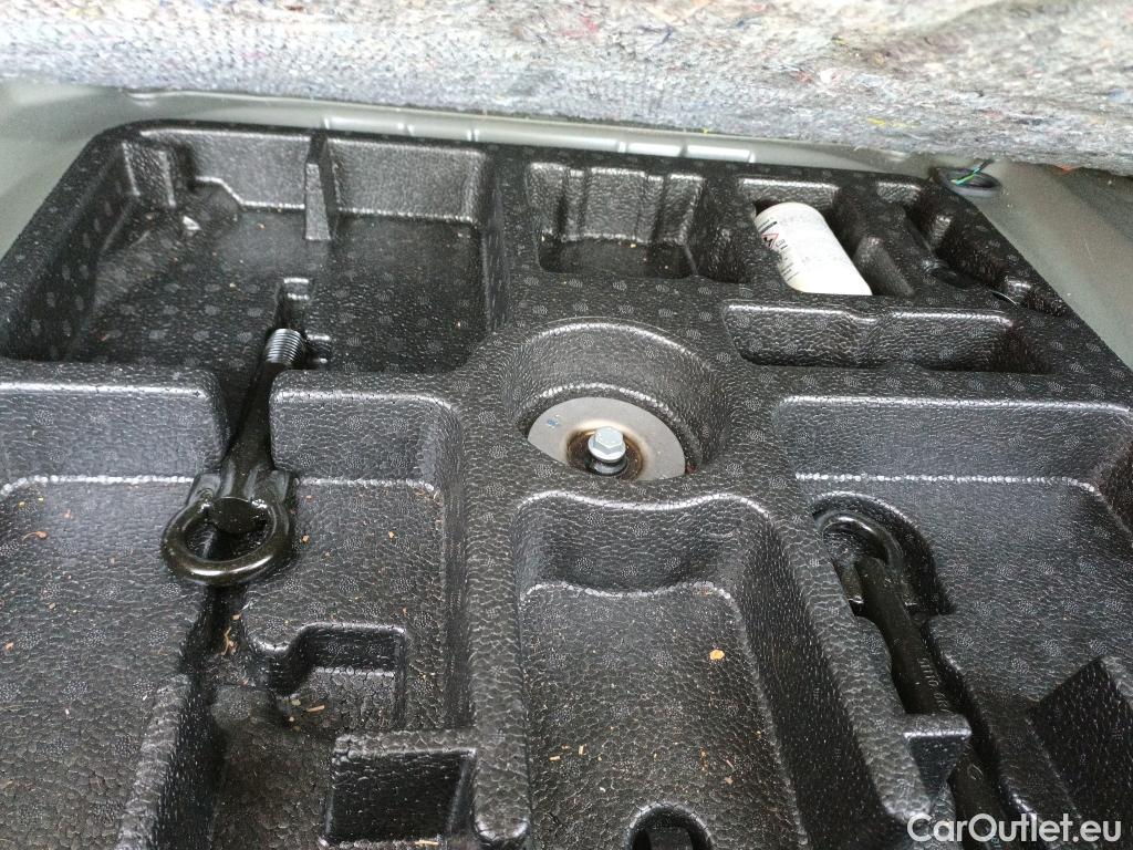  Nissan  Qashqai NISSAN  / 2021 / 5P / todoterreno DIG-T 103kW (140CV) mHEV 4x2 Tekna #4