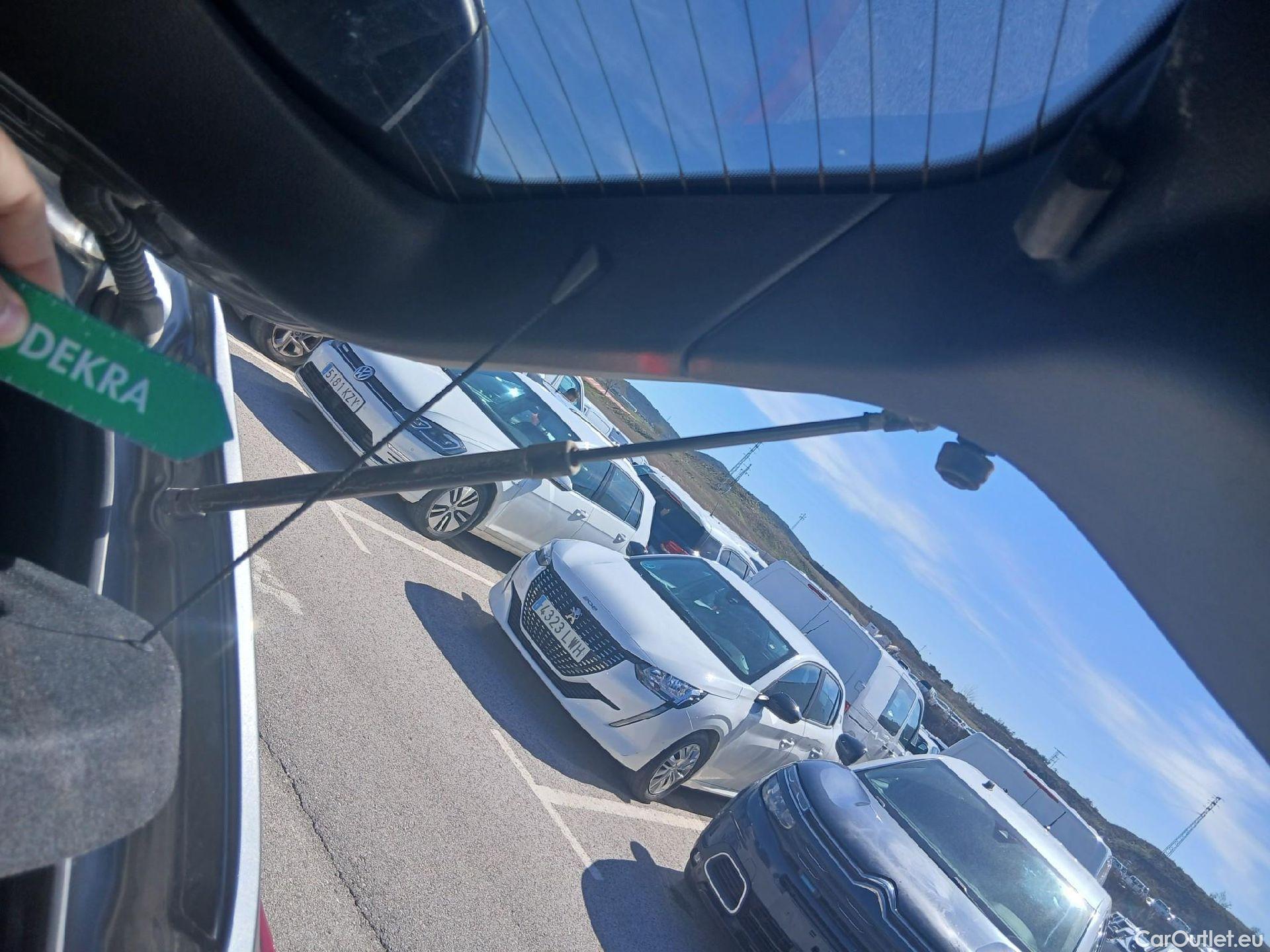  Nissan  Qashqai NISSAN  / 2017 / 5P / todoterreno DIG-T 103 kW (140 CV) E6D ACENTA #7