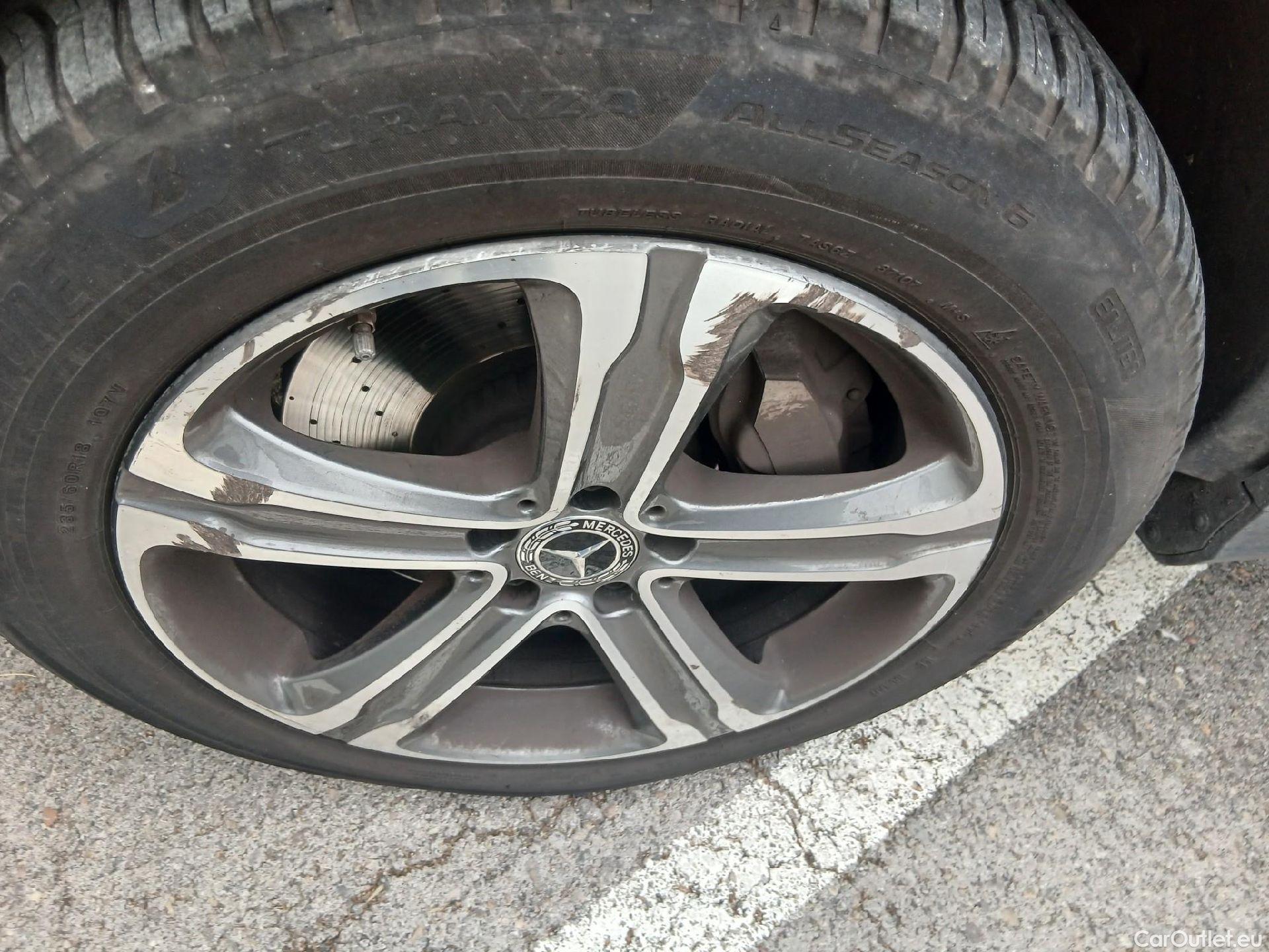  Mercedes  G-Klasee MERCEDES-BENZ Clase GLC / 2019 / 5P / todoterreno GLC 300 de 4MATIC #14