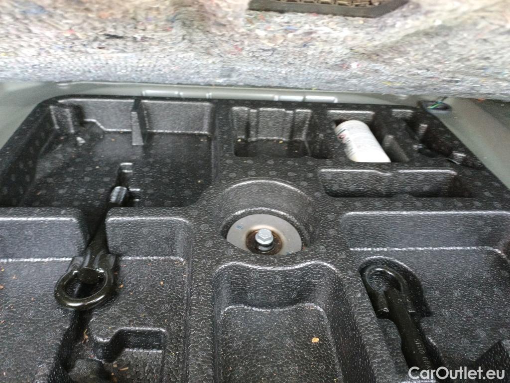  Nissan  Qashqai NISSAN  / 2021 / 5P / todoterreno DIG-T 103kW (140CV) mHEV 4x2 Tekna #3