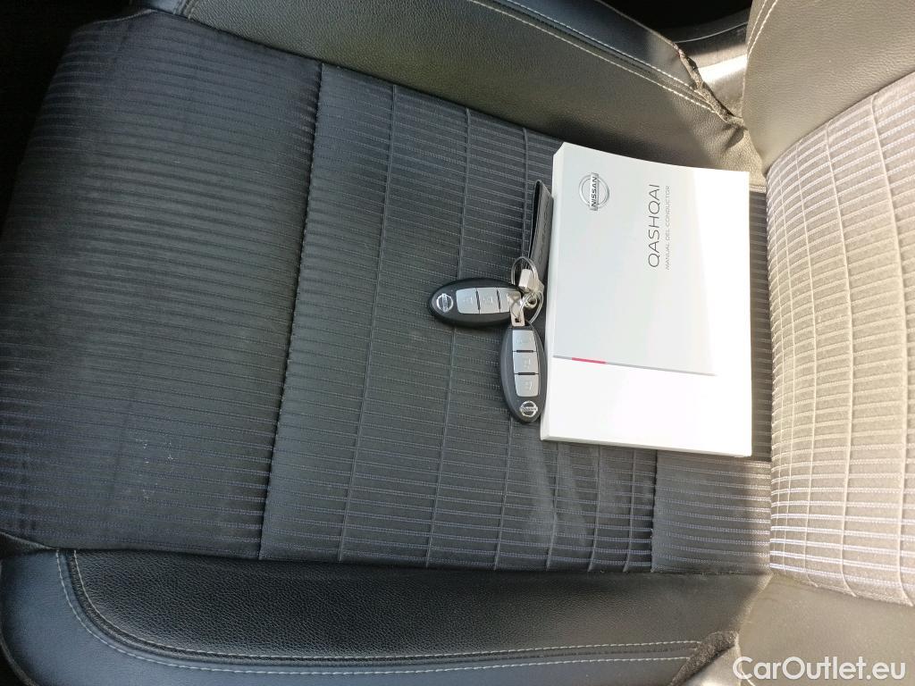  Nissan  Qashqai NISSAN  / 2021 / 5P / todoterreno DIG-T 103kW (140CV) mHEV 4x2 Tekna #15