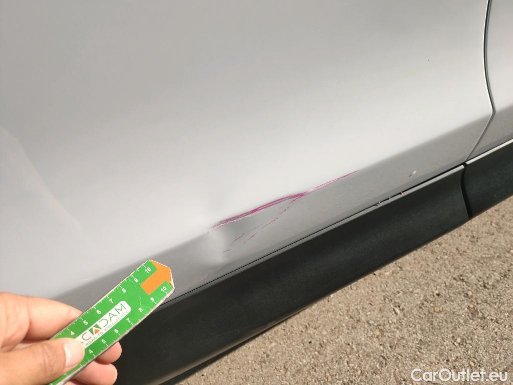  Land Rover  Discovery LAND ROVER  Sport / 2019 / 5P / todoterreno 1.5 I3 PHEV 300 PS AWD Auto SE #4