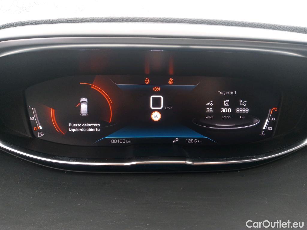  Peugeot  3008 PEUGEOT  / 2020 / 5P / todoterreno 1.2 PureTech 96KW S&S Allure Pack  #23