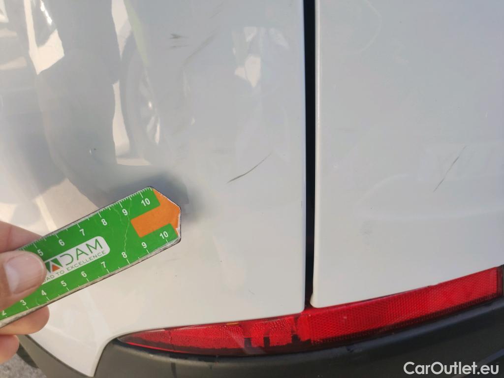  Land Rover  Discovery LAND ROVER  Sport / 2019 / 5P / todoterreno 1.5 I3 PHEV 300 PS AWD Auto SE #21