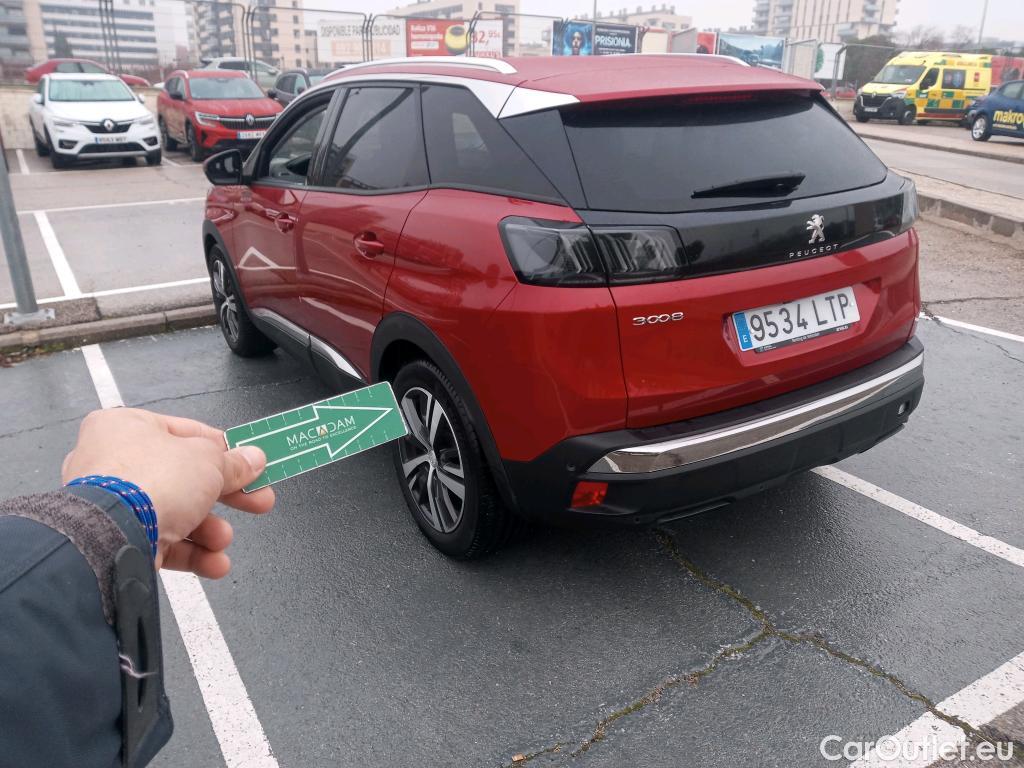  Peugeot  3008 PEUGEOT  / 2020 / 5P / todoterreno 1.2 PureTech 96KW S&S Allure Pack  #21