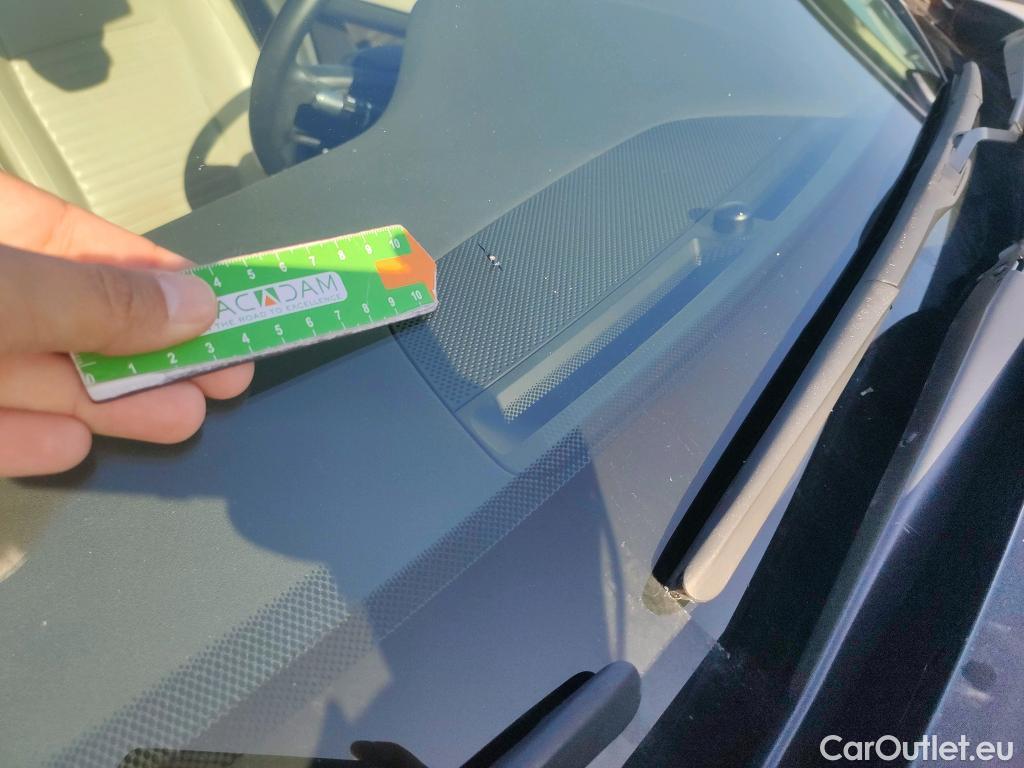  Land Rover  Discovery LAND ROVER  Sport / 2019 / 5P / todoterreno 1.5 I3 PHEV 300 PS AWD Auto SE #17