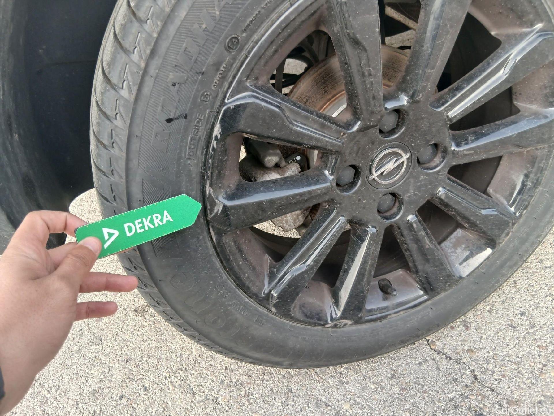  Opel  Crossland OPEL  / 2020 / 5P / crossover 1.5D 81kW (110CV) GS Line #24