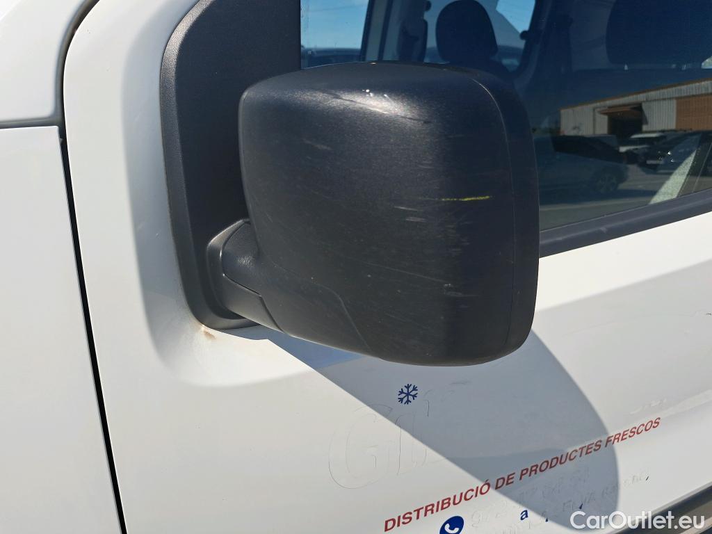  Fiat  Fiorino FIAT  / 2016 / 4P / combi Combi SX N1 1.3 Mjet 59kW (80CV) #44