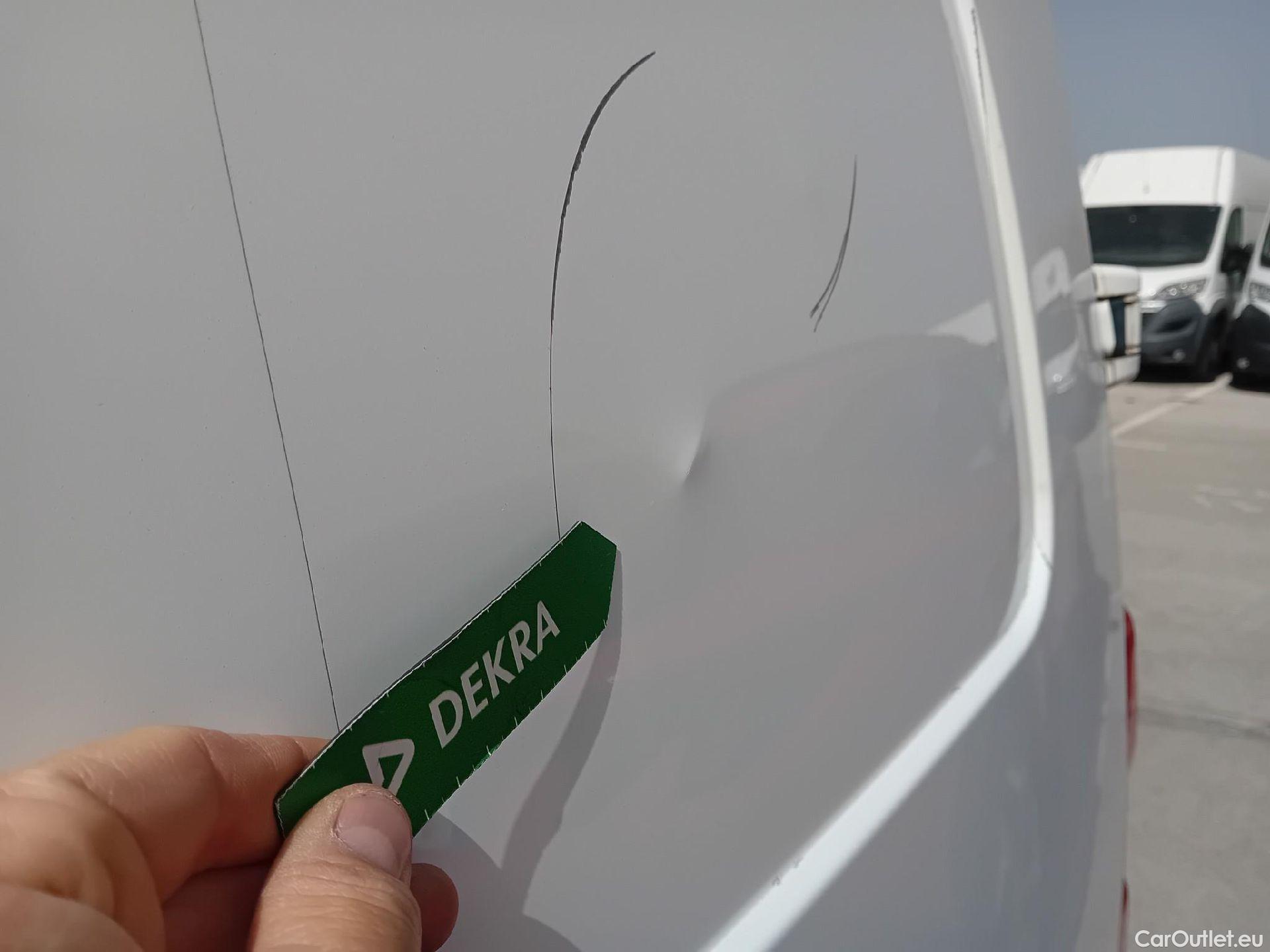  Citroen  Jumpy CITROEN  / 2016 / 4P / furgón DC Abatible Talla M BlueHDi 120 Control #30