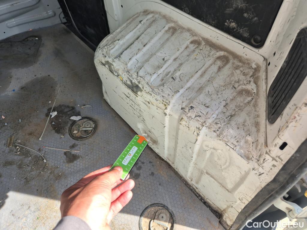  Fiat  Fiorino FIAT  / 2016 / 3P / furgón derivado de turismo Cargo Base 1.3 Mjet 59kW (80CV) E6 #14