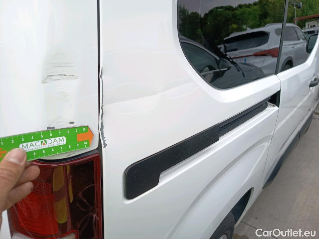  Citroen  Berlingo CITROEN  / 2018 / 4P / combi Talla M BlueHDi 100 S&S LIVE PACK BUSINE #7