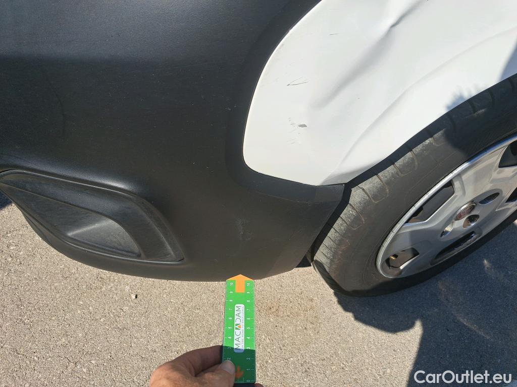  Fiat  Fiorino FIAT  / 2016 / 4P / combi Combi SX N1 1.3 Mjet 59kW (80CV) #35