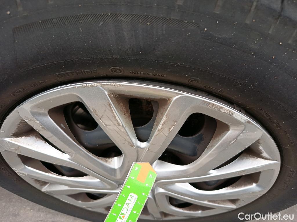  Citroen  Berlingo CITROEN  / 2018 / 4P / combi Talla M BlueHDi 100 S&S LIVE PACK BUSINE #40