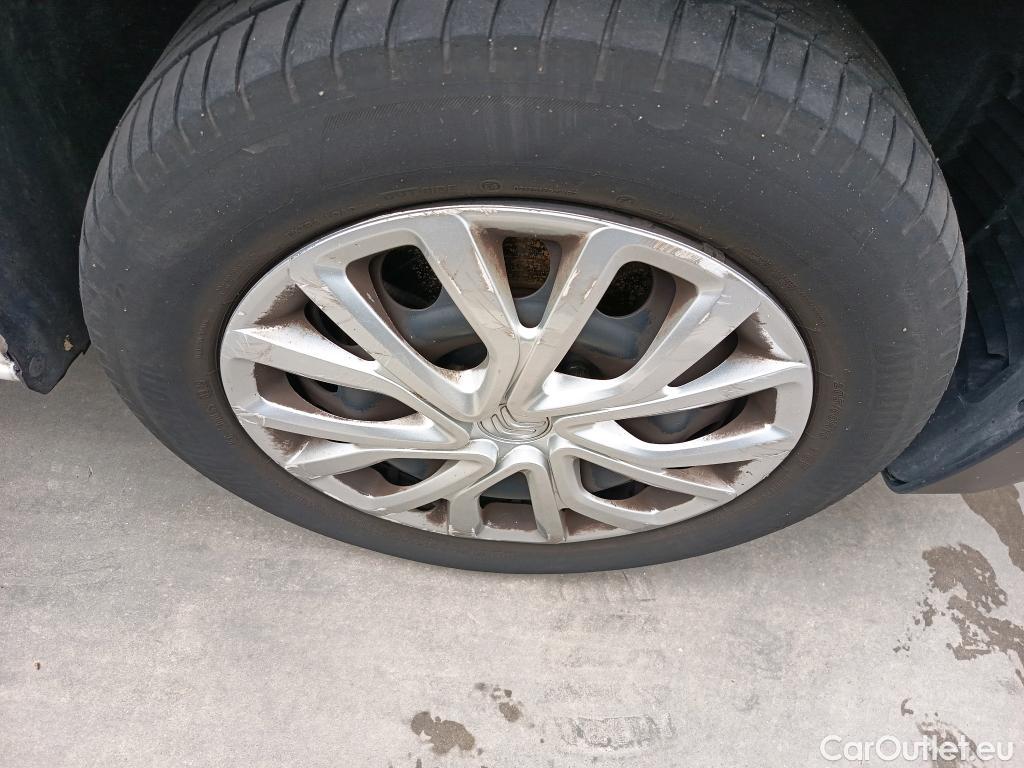  Citroen  Berlingo CITROEN  / 2018 / 4P / combi Talla M BlueHDi 100 S&S LIVE PACK BUSINE #39