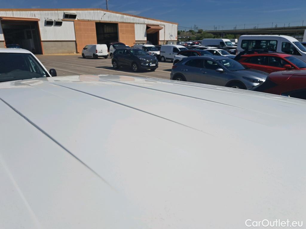  Fiat  Fiorino FIAT  / 2016 / 4P / combi Combi SX N1 1.3 Mjet 59kW (80CV) #6