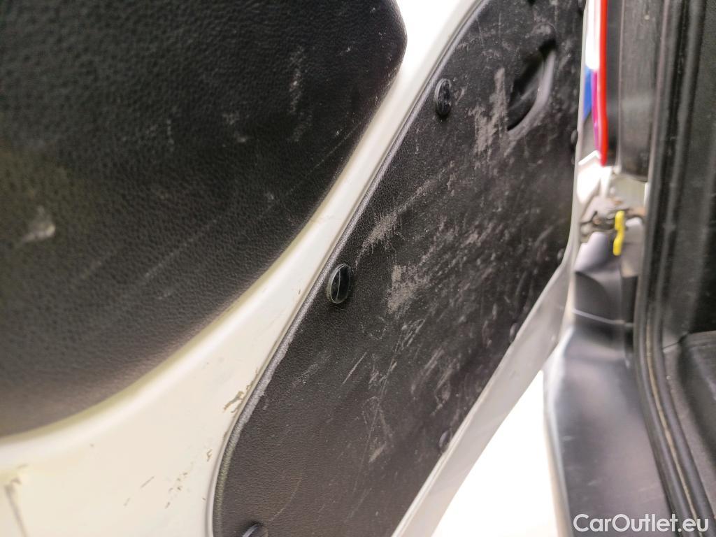  Citroen  Berlingo CITROEN  / 2018 / 4P / combi Talla M BlueHDi 100 S&S LIVE PACK BUSINE #35