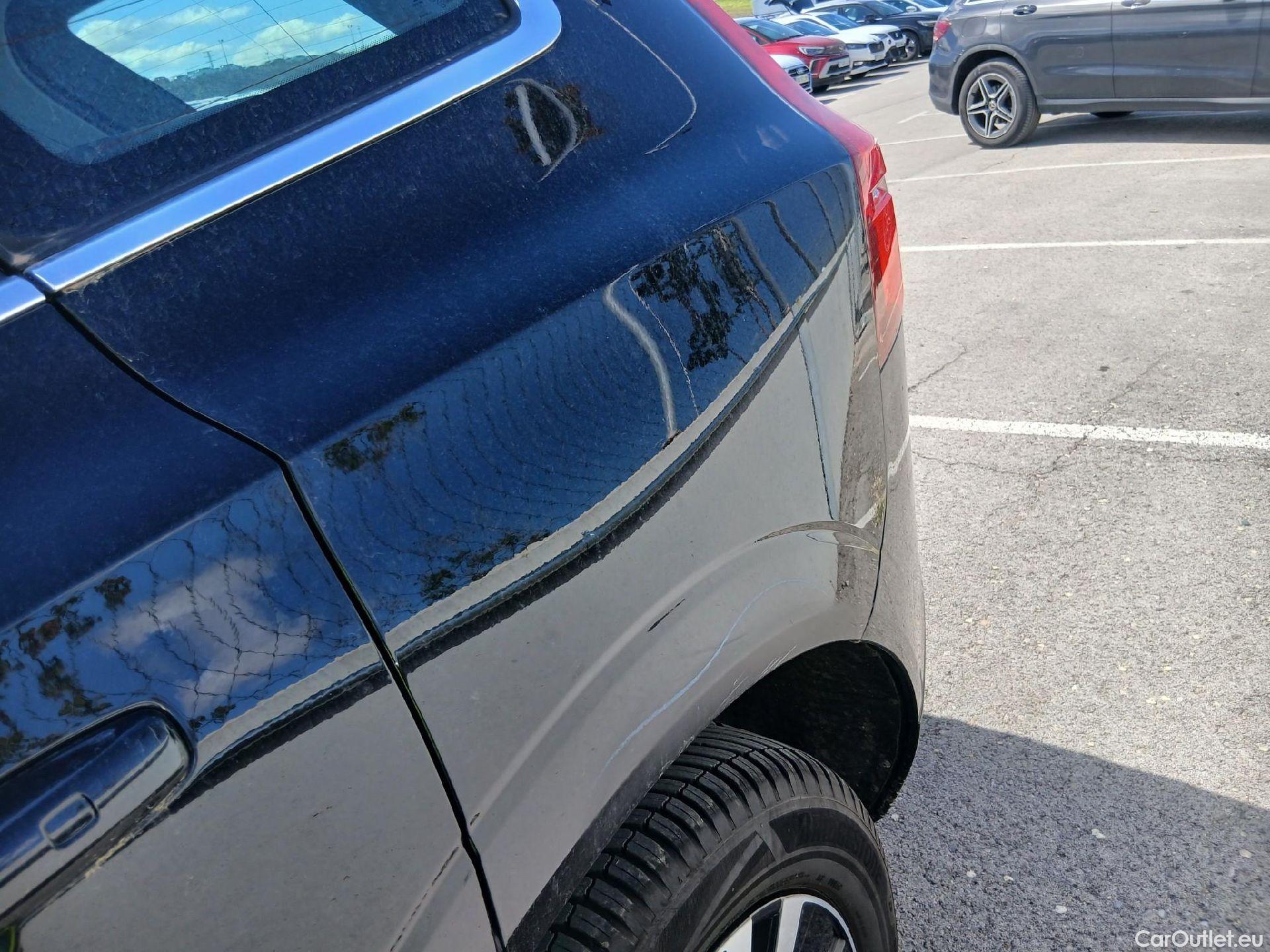  Volvo  XC60 VOLVO  / 2017 / 5P / todoterreno 2.0 B4 D AWD Momentum Pro Auto #10