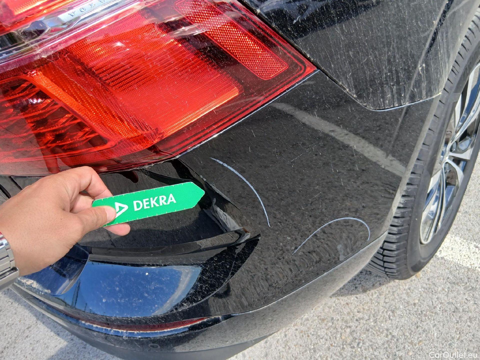  Volvo  XC60 VOLVO  / 2017 / 5P / todoterreno 2.0 B4 D AWD Momentum Pro Auto #11