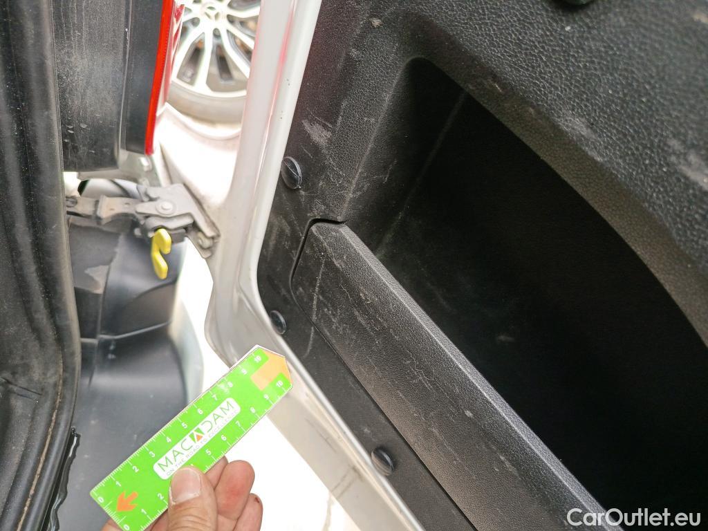  Citroen  Berlingo CITROEN  / 2018 / 4P / combi Talla M BlueHDi 100 S&S LIVE PACK BUSINE #34