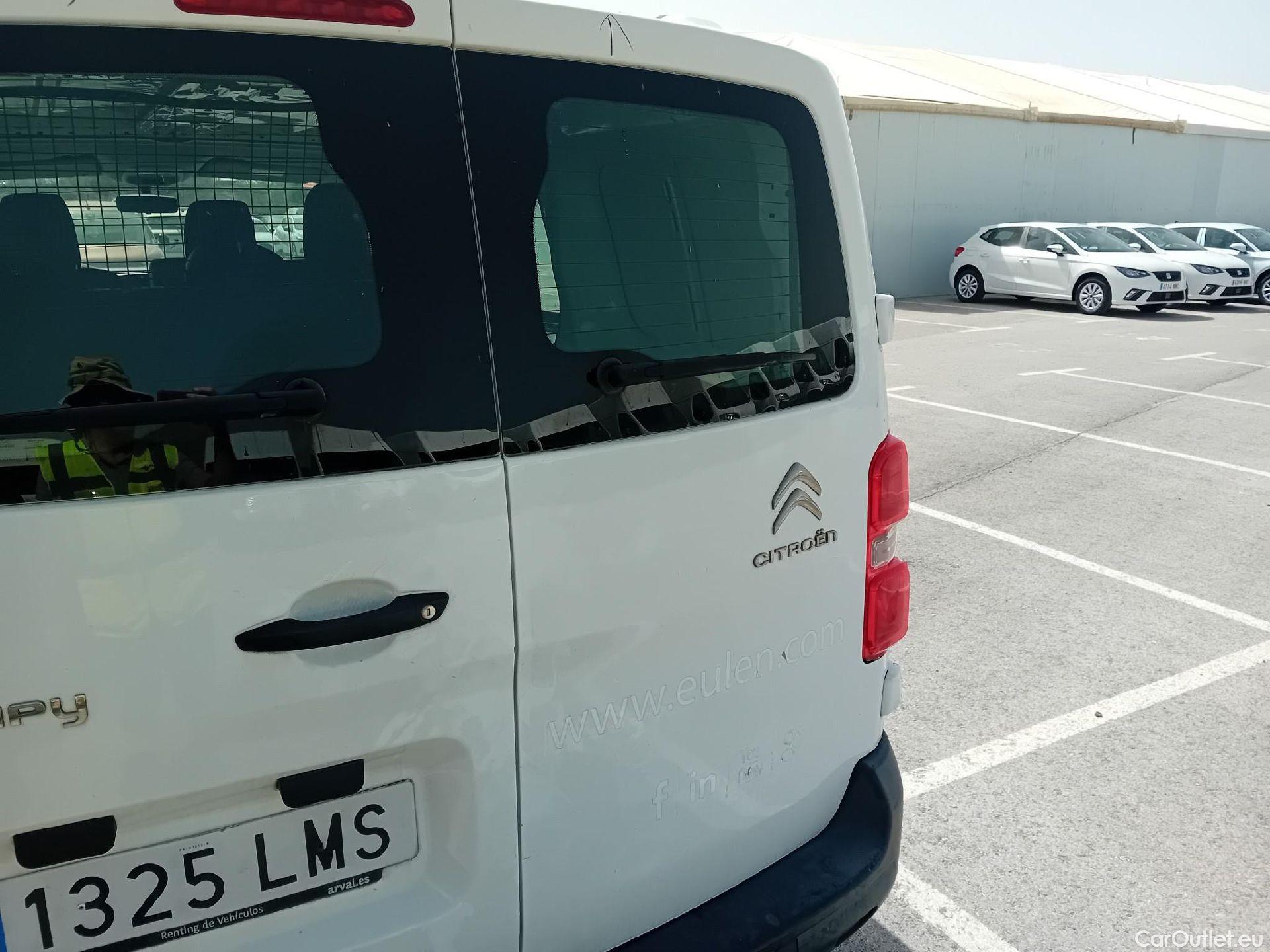  Citroen  Jumpy CITROEN  / 2016 / 4P / furgón DC Abatible Talla M BlueHDi 120 Control #34