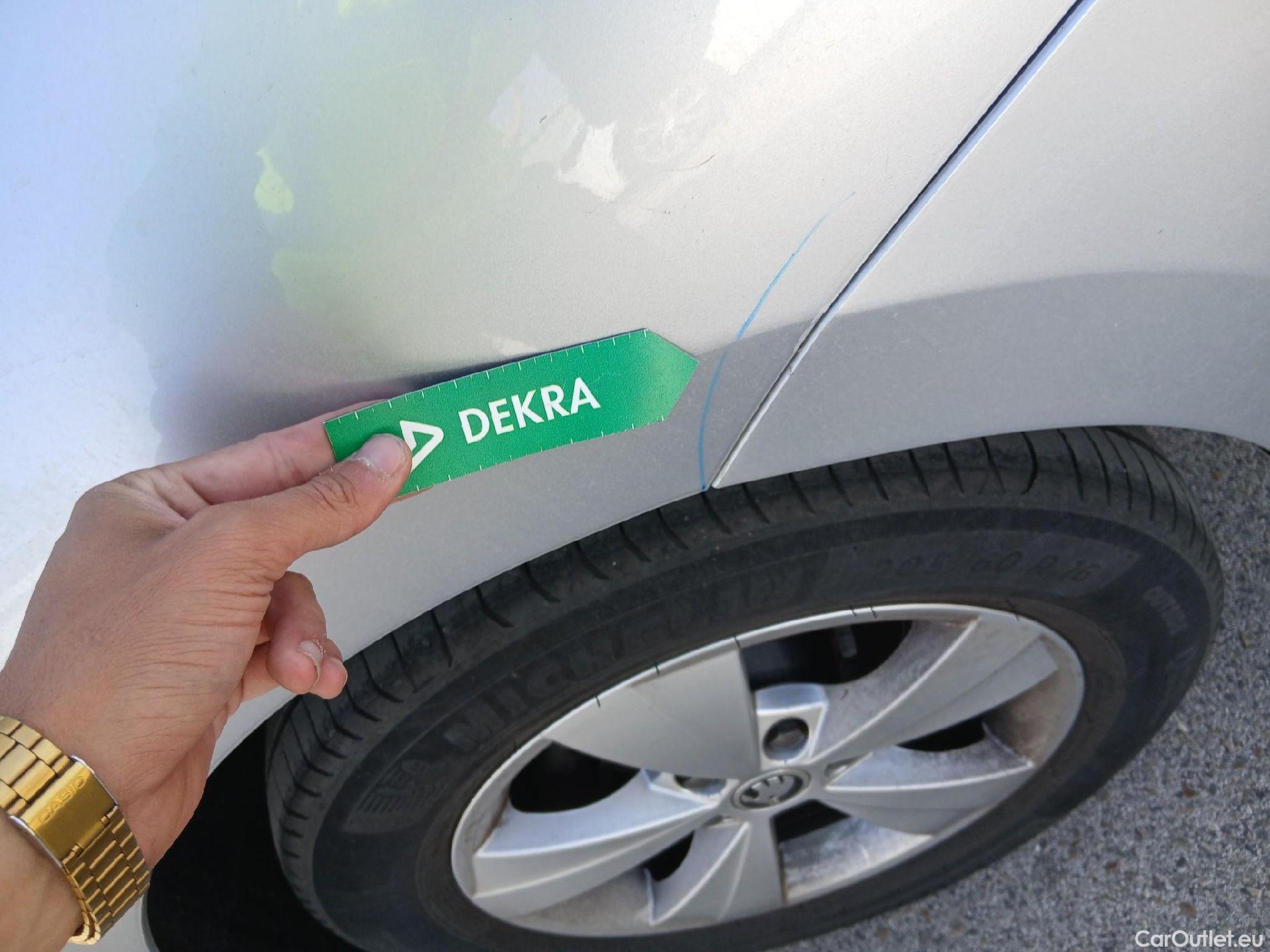  Skoda  Octavia SKODA  / 2020 / 5P / familiar Combi 2.0 TDI 110kW(150CV) DSG Ambition #26