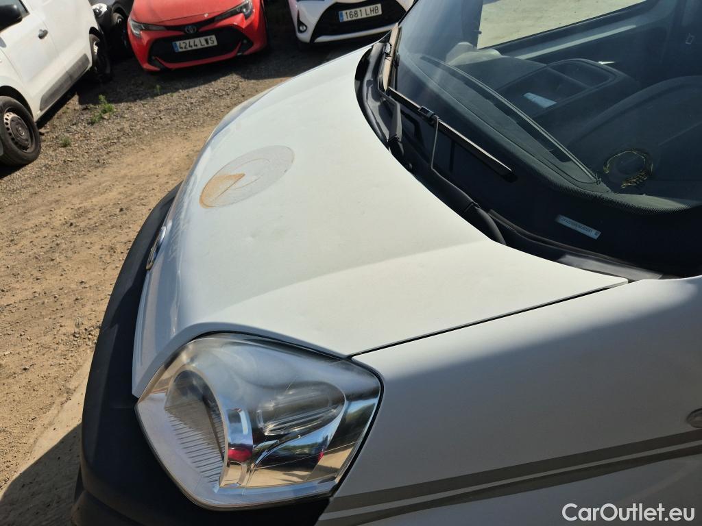  Fiat  Fiorino FIAT  / 2016 / 3P / furgón derivado de turismo Cargo Base 1.3 Mjet 59kW (80CV) E6 #49