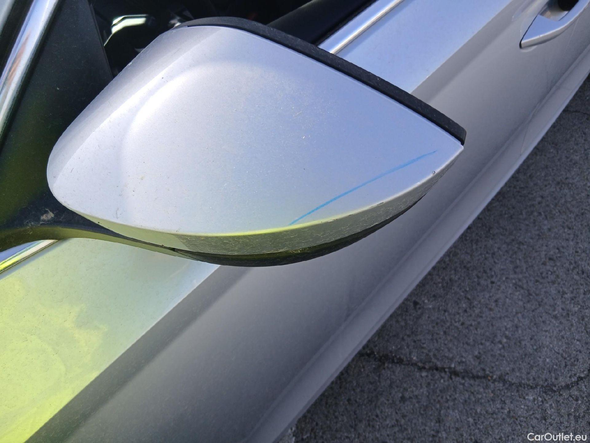  Skoda  Octavia SKODA  / 2020 / 5P / familiar Combi 2.0 TDI 110kW(150CV) DSG Ambition #15