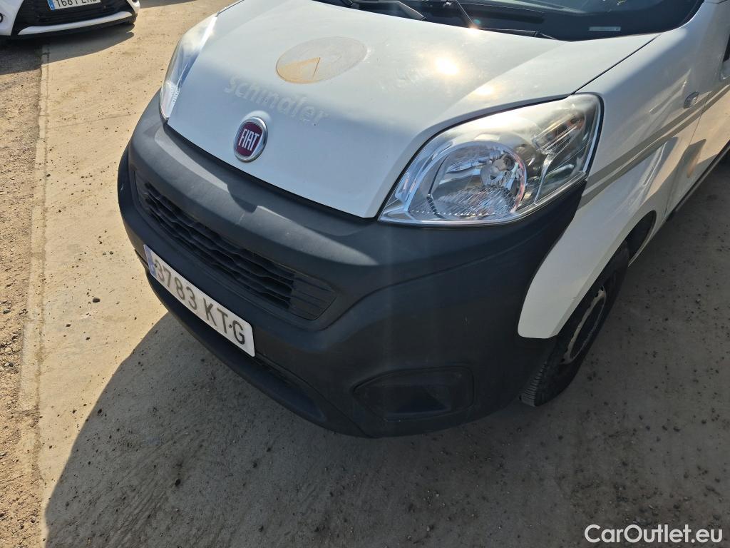  Fiat  Fiorino FIAT  / 2016 / 3P / furgón derivado de turismo Cargo Base 1.3 Mjet 59kW (80CV) E6 #29