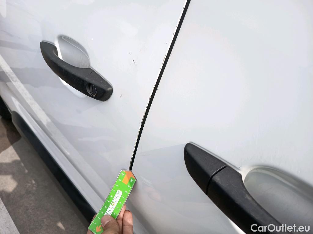  Citroen  Berlingo CITROEN  / 2018 / 4P / combi Talla M BlueHDi 100 S&S LIVE PACK BUSINE #12