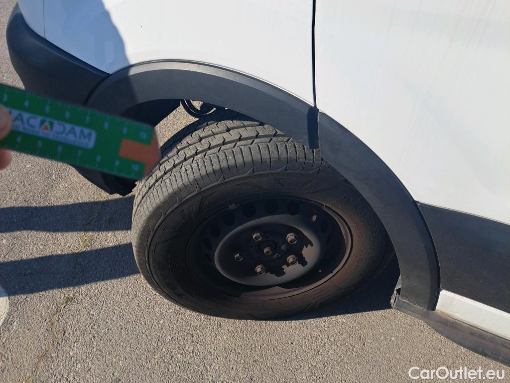  Ford  Transit FORD  / 2013 / 4P / combi 330 96kW L2H2 Kombi Trend MHEV #12