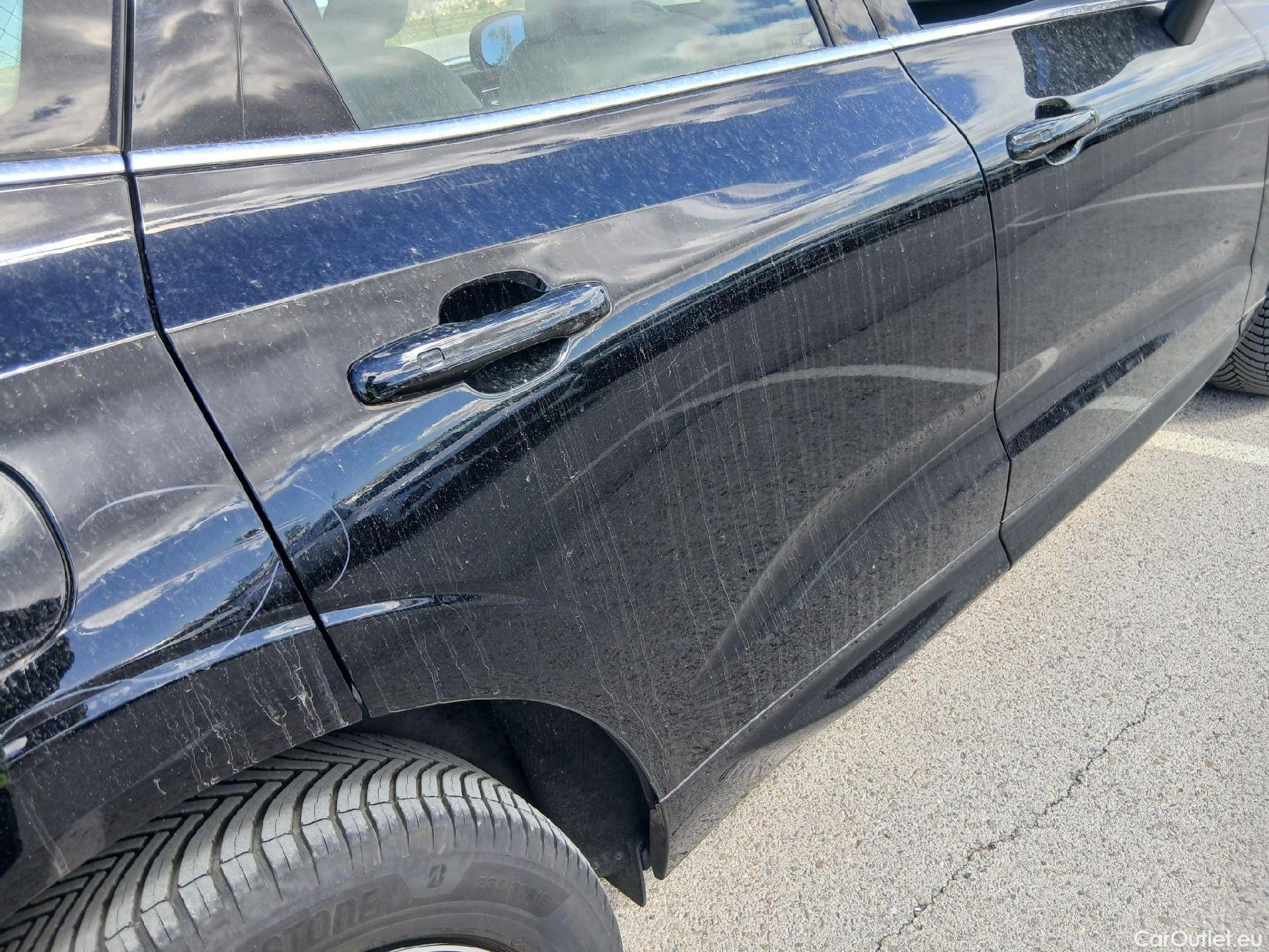  Volvo  XC60 VOLVO  / 2017 / 5P / todoterreno 2.0 B4 D AWD Momentum Pro Auto #17