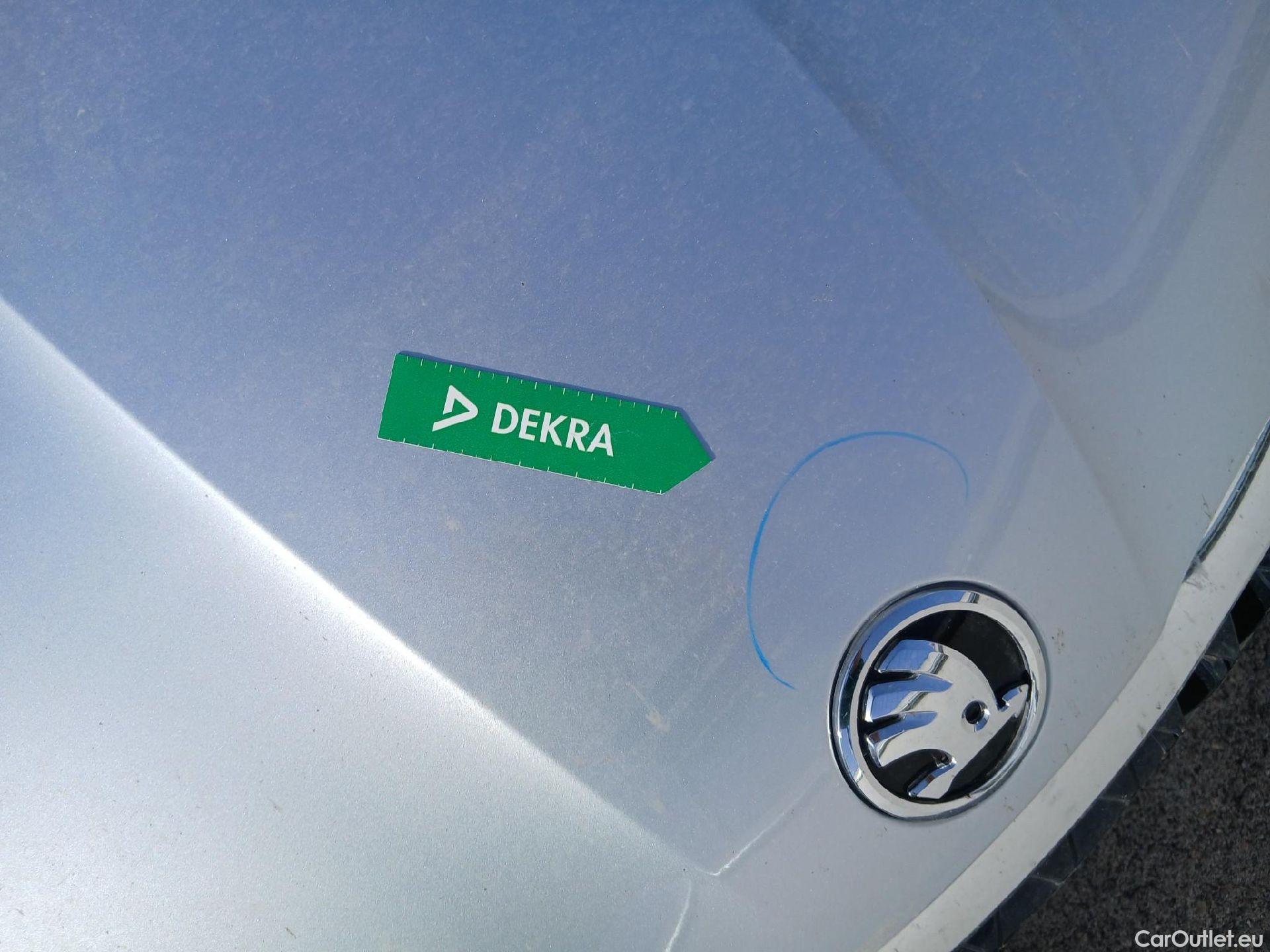  Skoda  Octavia SKODA  / 2020 / 5P / familiar Combi 2.0 TDI 110kW(150CV) DSG Ambition #5