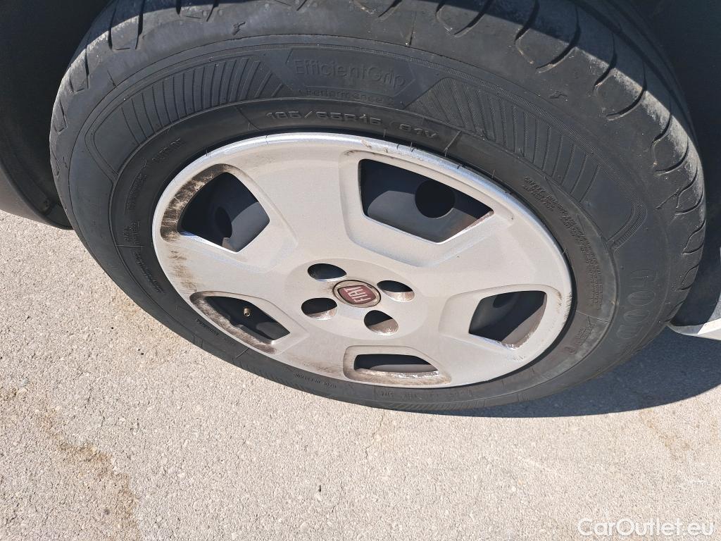  Fiat  Fiorino FIAT  / 2016 / 4P / combi Combi SX N1 1.3 Mjet 59kW (80CV) #47