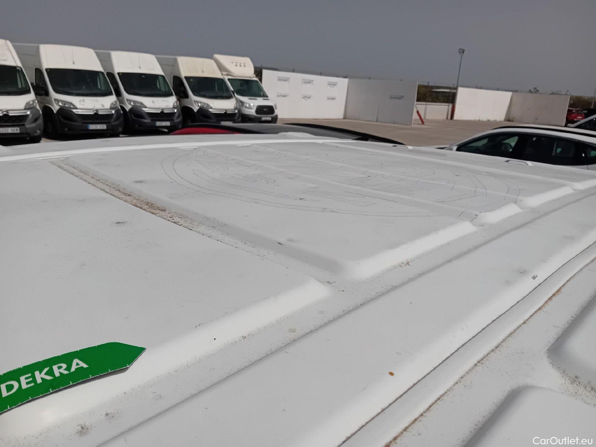  Citroen  Jumpy CITROEN  / 2016 / 4P / furgón DC Abatible Talla M BlueHDi 120 Control #57