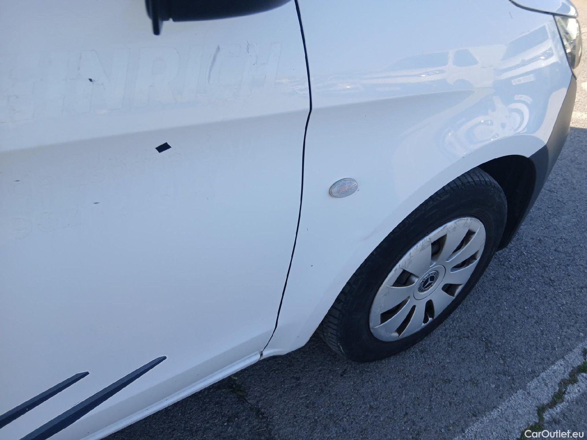  Mercedes  Vito MERCEDES-BENZ  / 2014 / 4P / furgón 114 CDI Larga #30