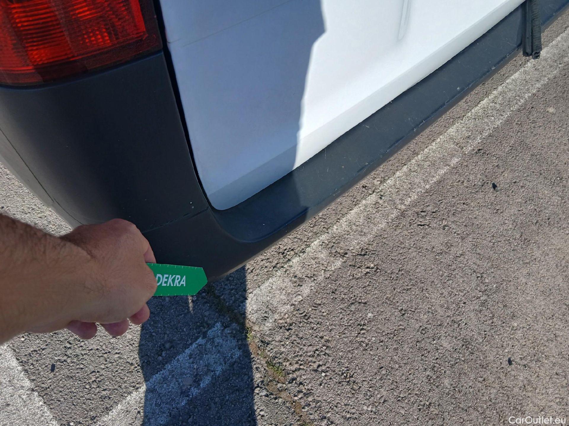  Mercedes  Vito MERCEDES-BENZ  / 2014 / 4P / furgón 114 CDI Larga #14