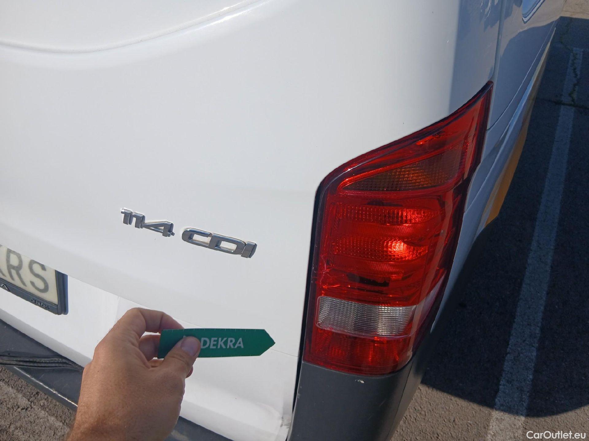  Mercedes  Vito MERCEDES-BENZ  / 2014 / 4P / furgón 114 CDI Larga #21