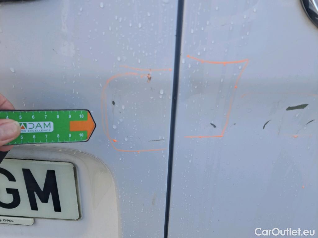  Opel  Vivaro OPEL  / 2019 / 4P / furgón 1.5 BlueHDi 74kW (100CV) L Inc. #8