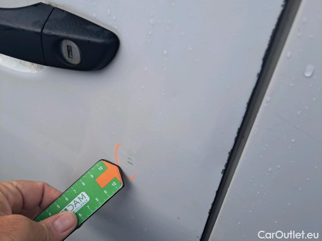  Opel  Vivaro OPEL  / 2019 / 4P / furgón 1.5 BlueHDi 74kW (100CV) L Inc. #60