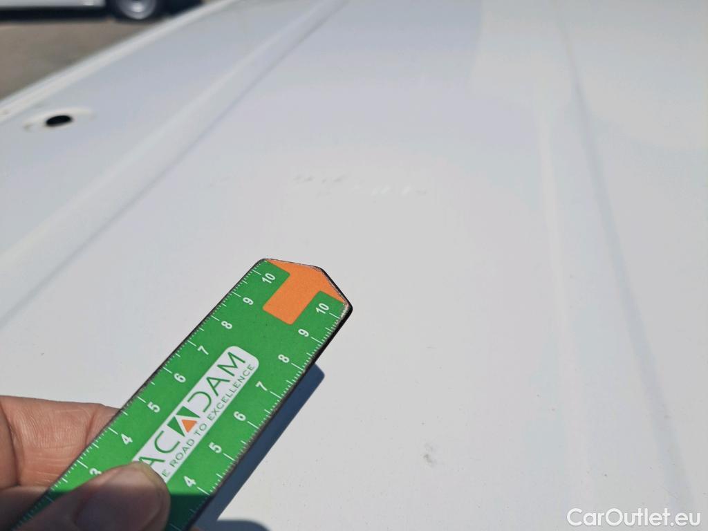  Volkswagen  Caddy VOLKSWAGEN  / 2015 / 4P / furgón derivado de turismo Profesional Furgón 2.0 TDI 55kW BMT #13