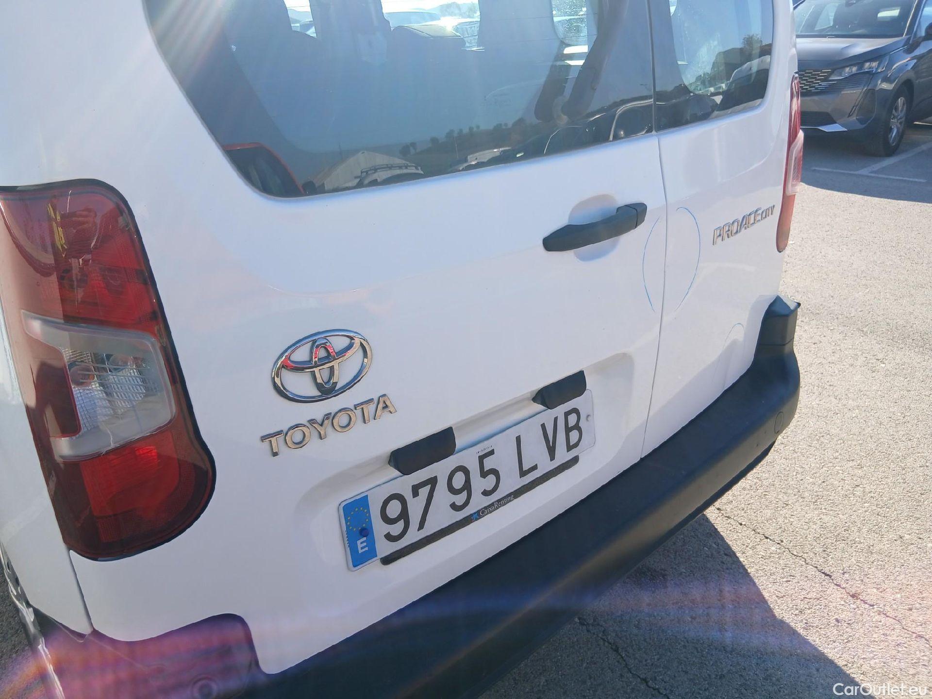  Toyota  Proace TOYOTA  City 1.5D 100 CV #19