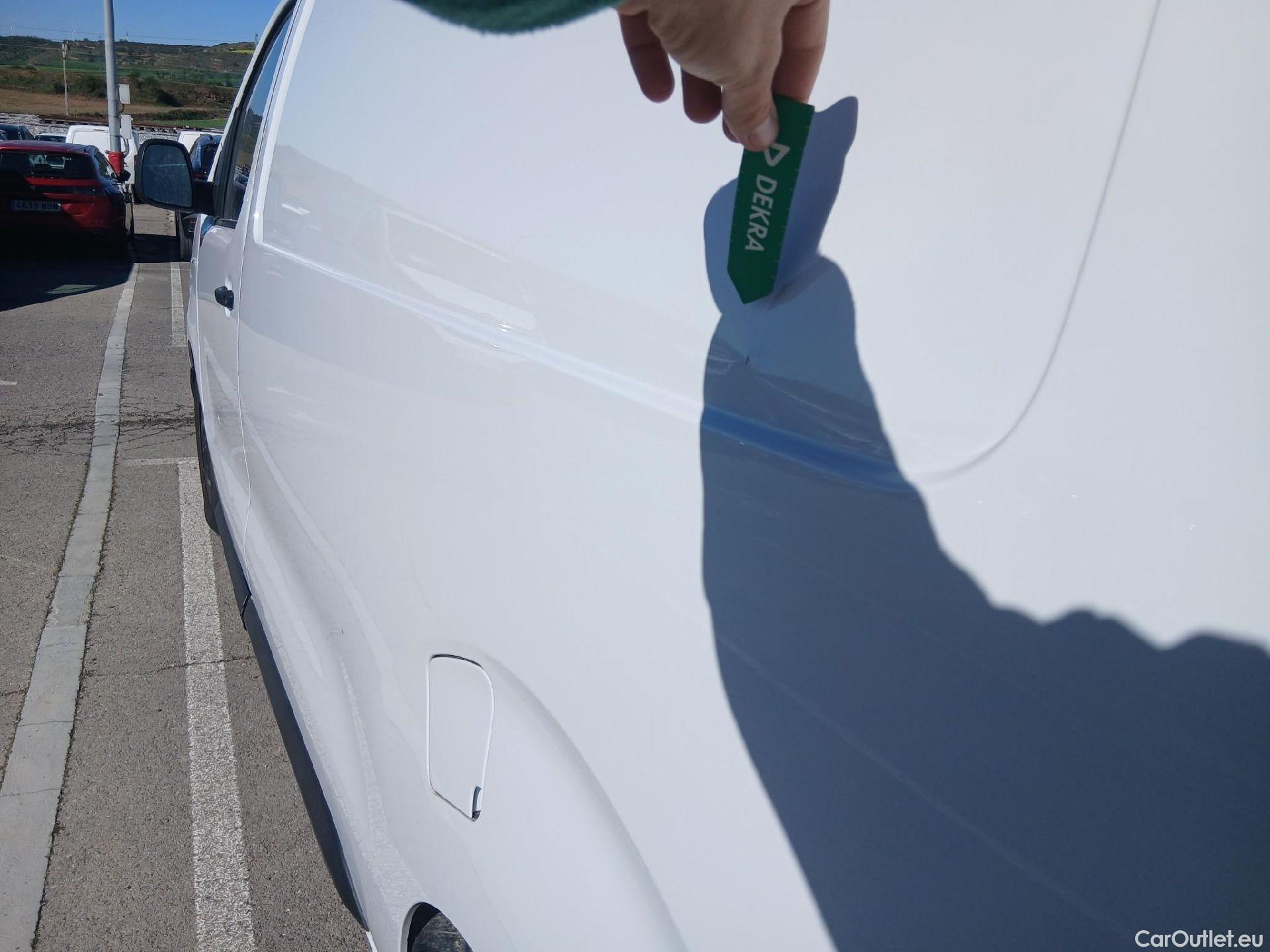  Peugeot  Expert  Furgón Pro Standard 1.5 HDI 120CV MT6 E6d #13