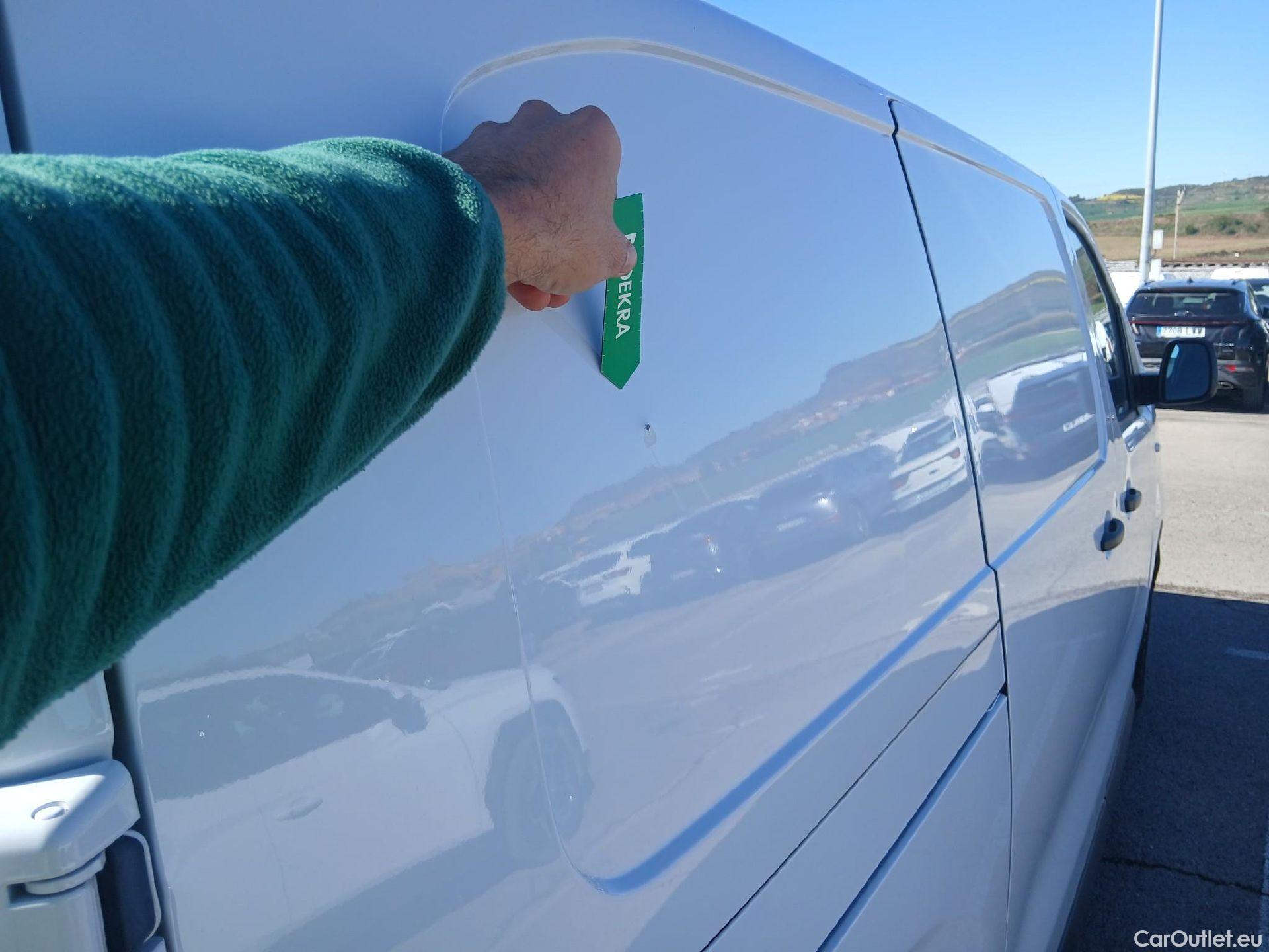  Peugeot  Expert  Furgón Pro Standard 1.5 HDI 120CV MT6 E6d #23