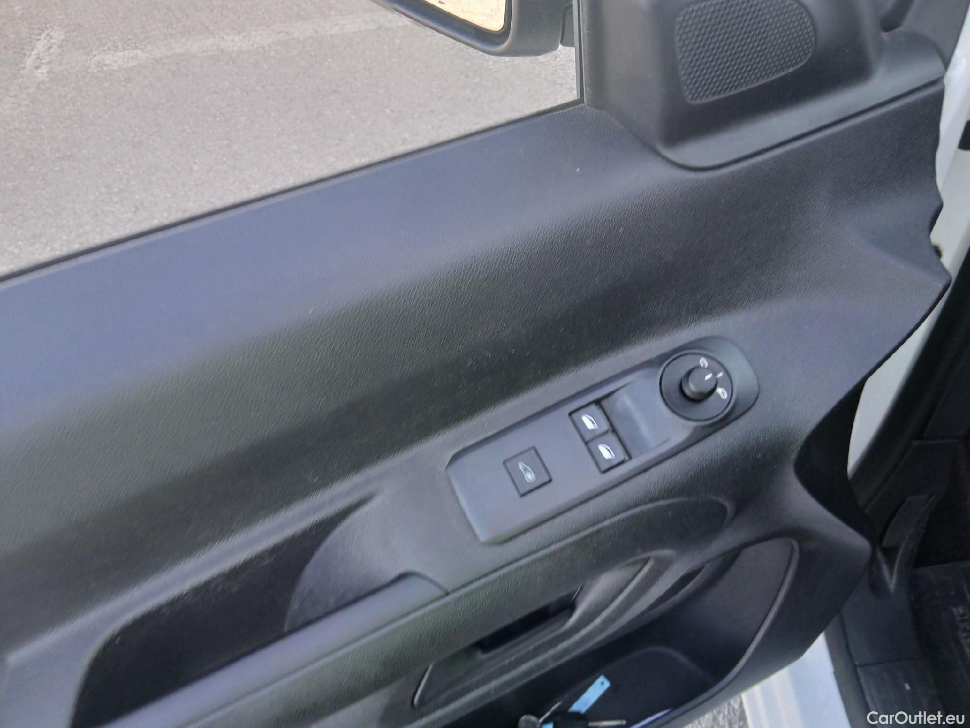  Toyota  Proace TOYOTA  City/2020/4P/furgón derivado de turismo 1.5D 75kW (100CV) GX 650kg Media #34