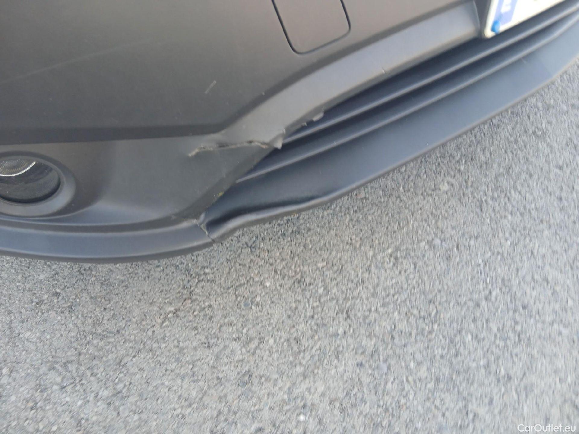  Mercedes  Vito MERCEDES-BENZ  / 2014 / 4P / furgón 114 CDI Larga #3