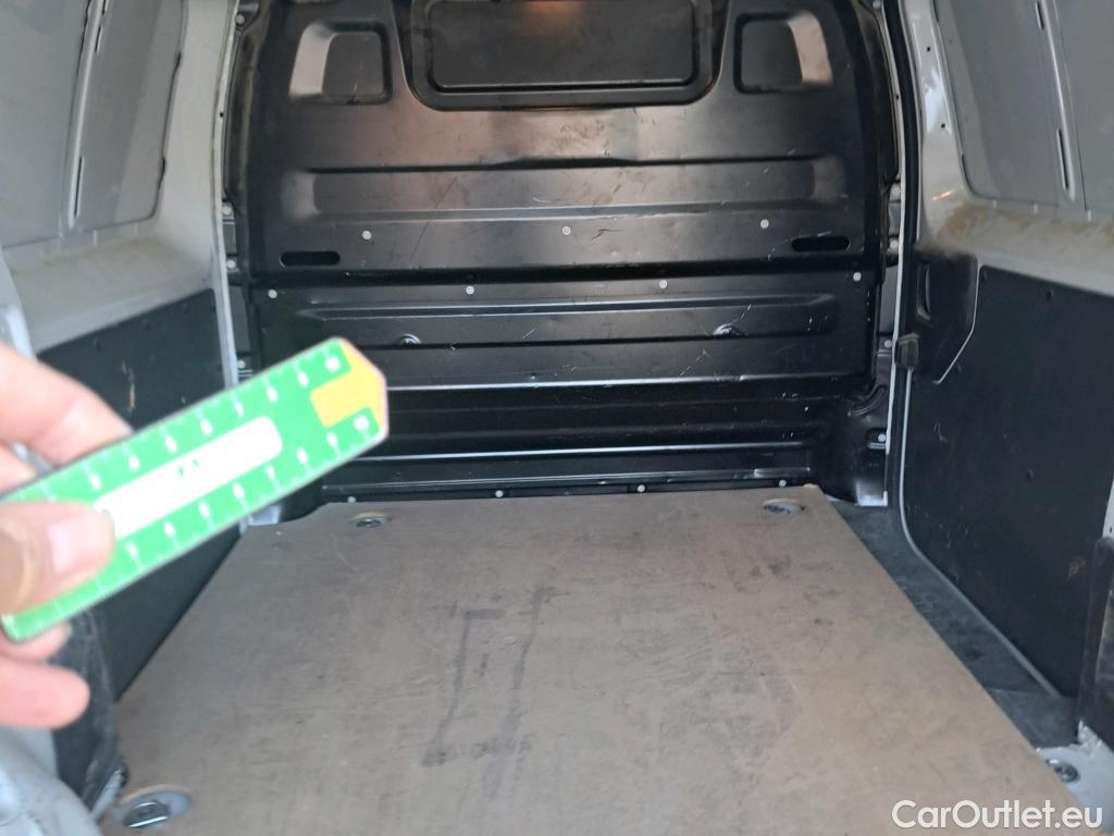  Opel  Vivaro OPEL  / 2019 / 4P / furgón 1.5 BlueHDi 74kW (100CV) L Inc. #19