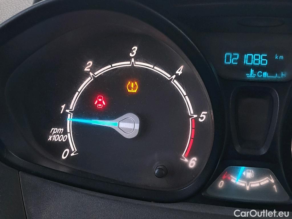  Ford  Transit Connect FORD Transit Courier / 2014 / 4P / combi Kombi 1.5 TDCi 56kW Trend #61