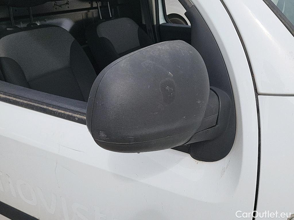  Renault  Kangoo RENAULT  Furgón/2013/3P/furgón derivado de turismo Profesional dCi 55 kW (75 CV) #20