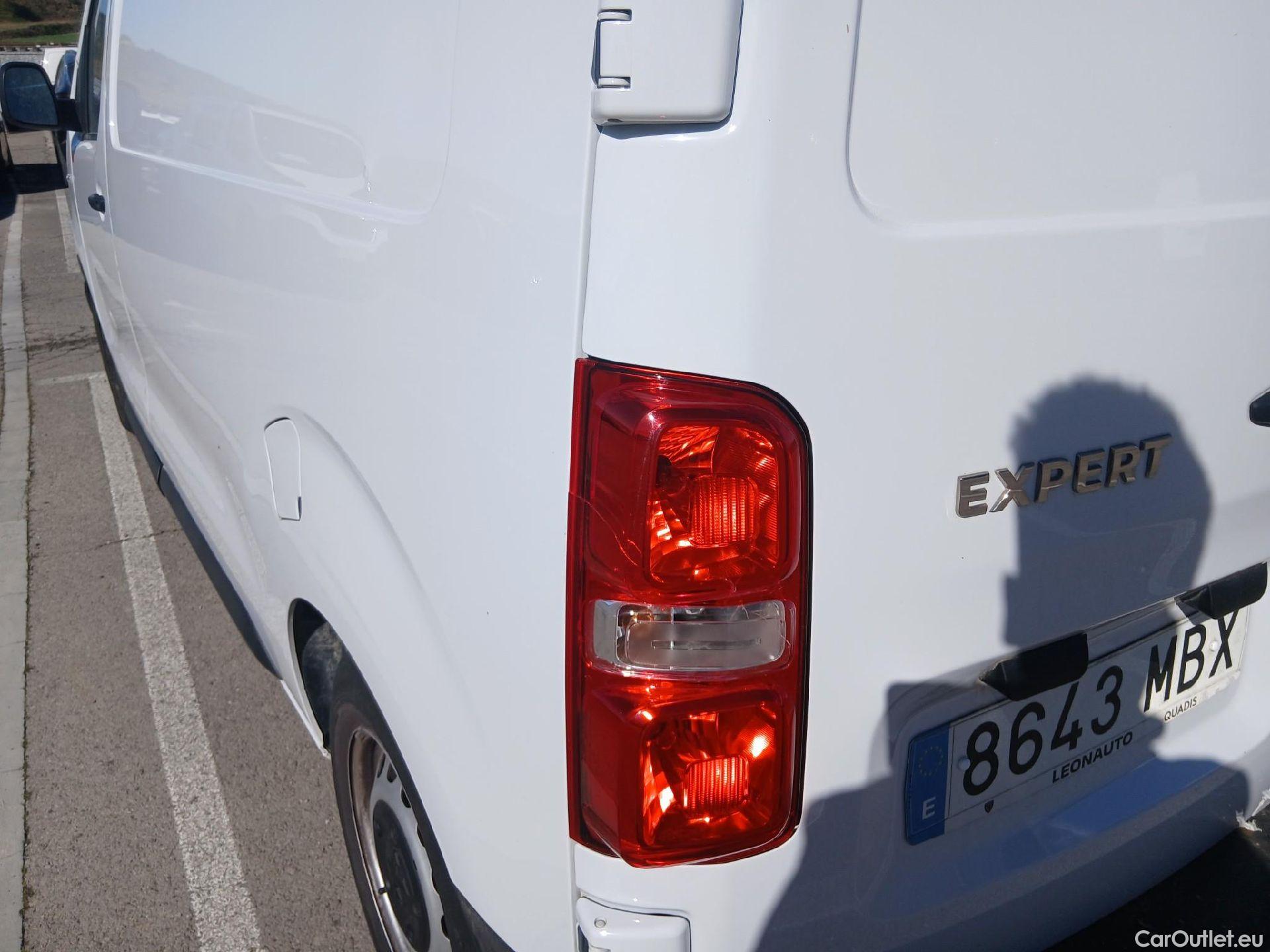  Peugeot  Expert  Furgón Pro Standard 1.5 HDI 120CV MT6 E6d #16